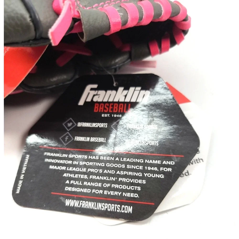Franklin fielding glove